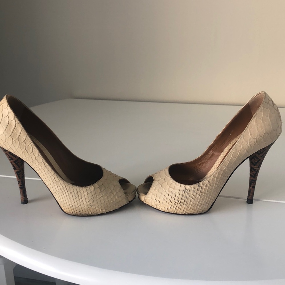 Fendi Peep Toe Shoes
